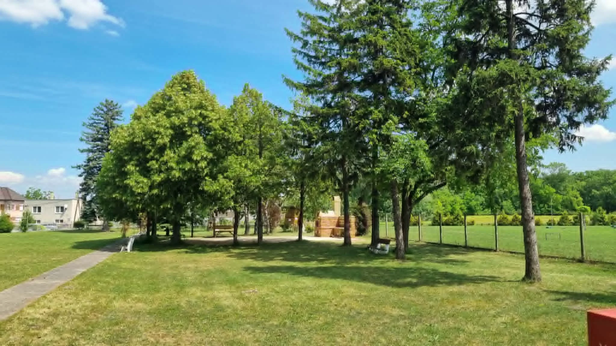 Gondozott park és zöld közösségi tér Szilason